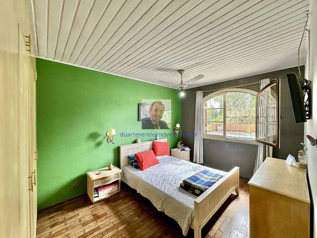 Casa à venda com 3 quartos, 233m² - Foto 29