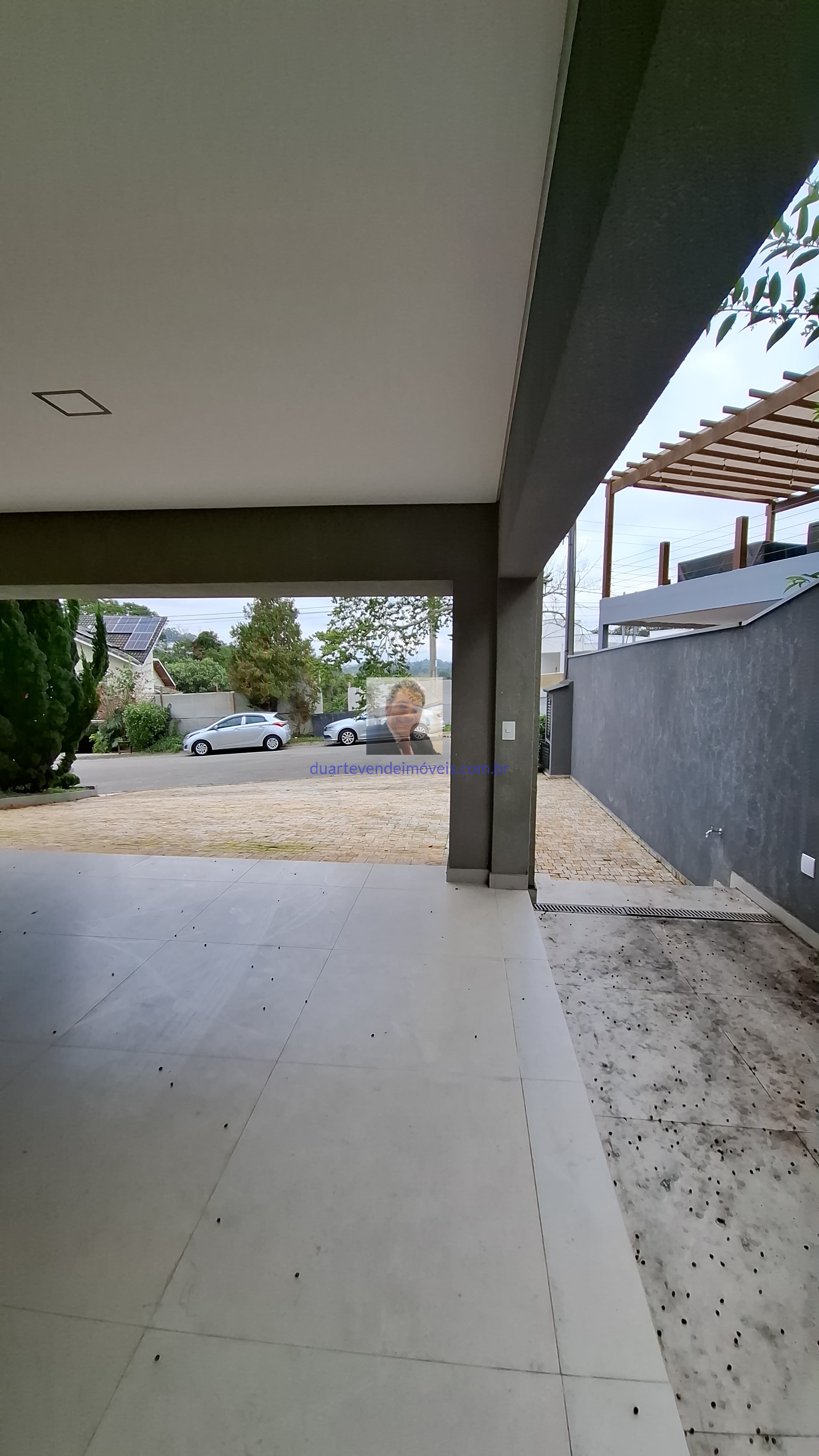 Casa de Condomínio à venda com 4 quartos, 357m² - Foto 3
