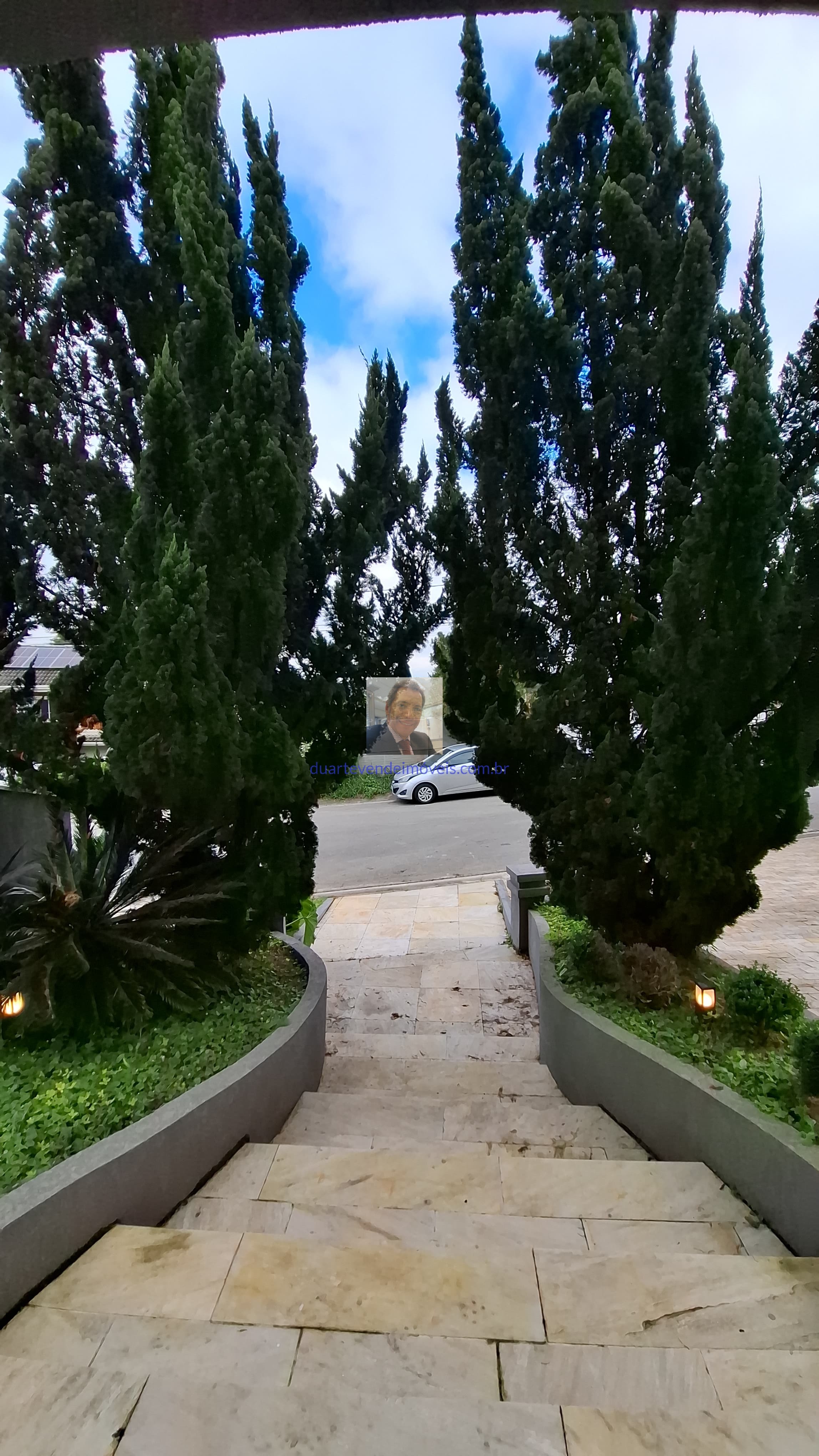 Casa de Condomínio à venda com 4 quartos, 357m² - Foto 8