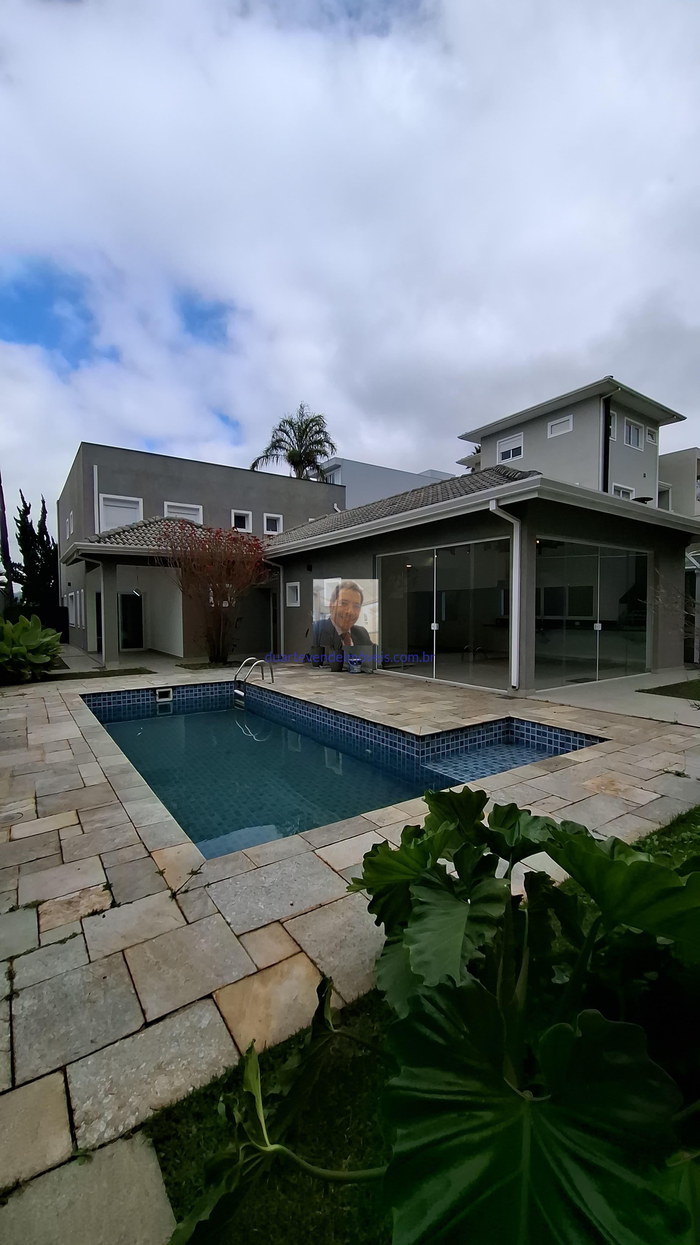 Casa de Condomínio à venda com 4 quartos, 357m² - Foto 15