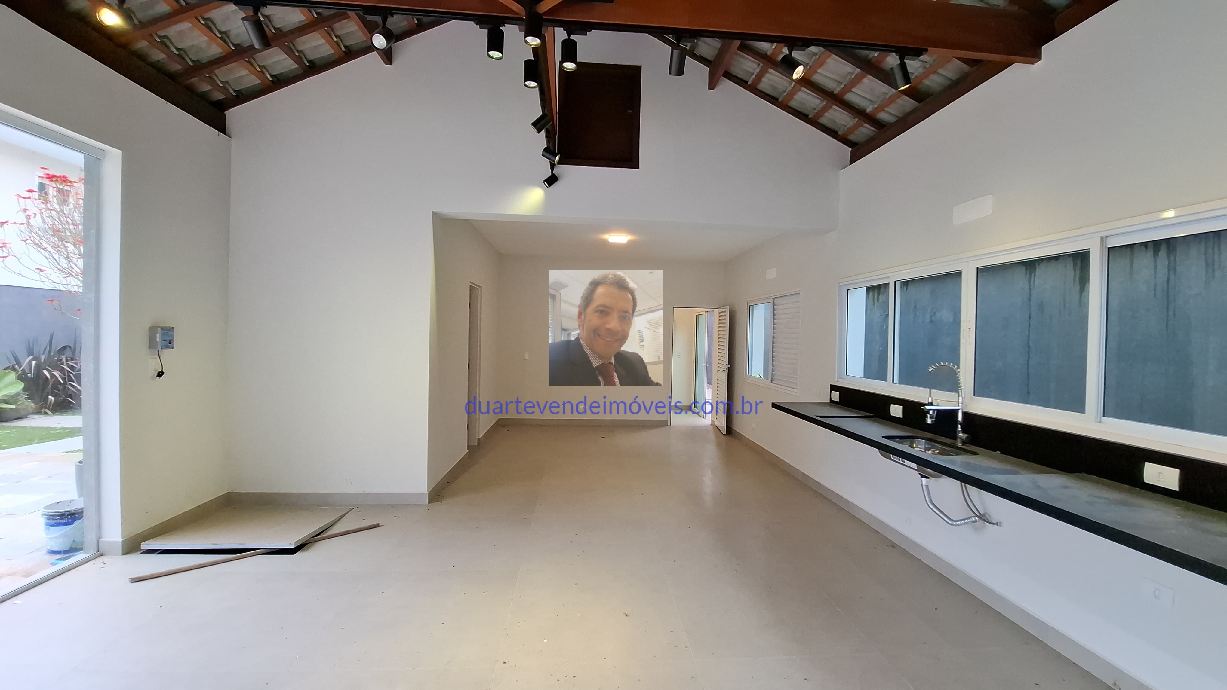 Casa de Condomínio à venda com 4 quartos, 357m² - Foto 21