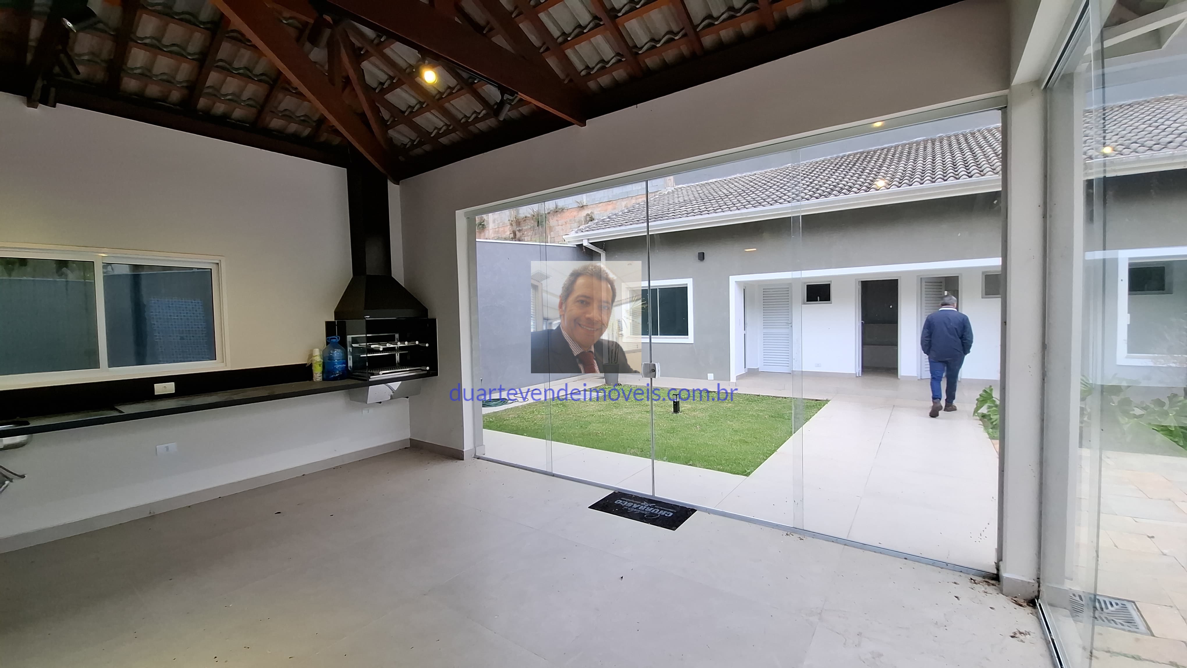 Casa de Condomínio à venda com 4 quartos, 357m² - Foto 22