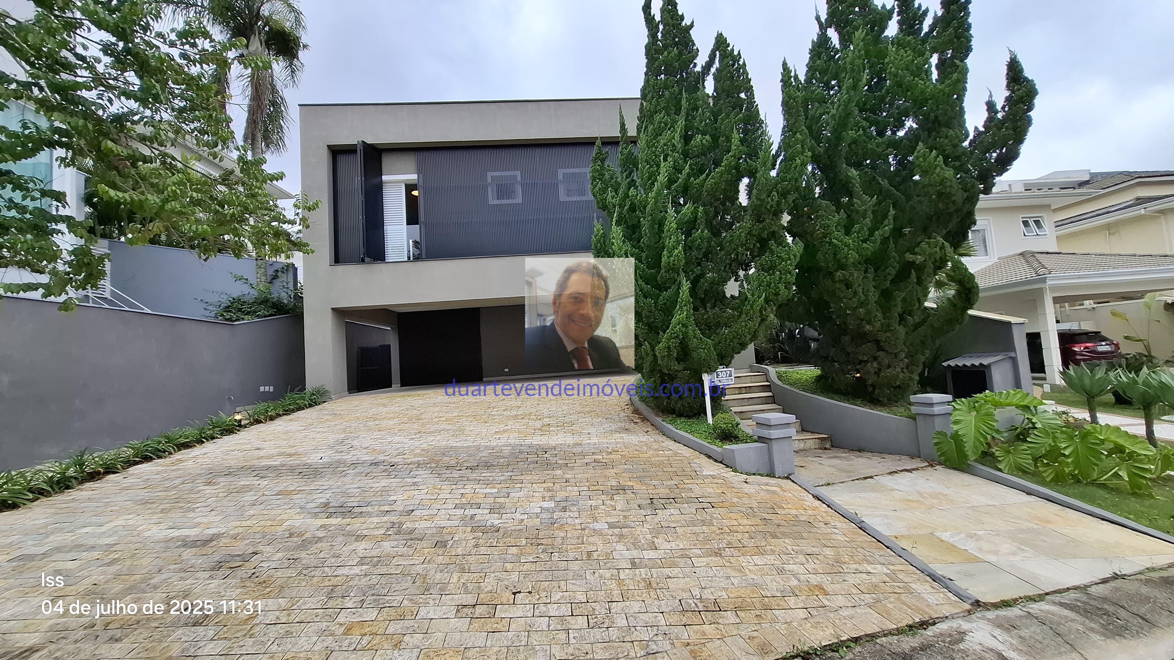 Casa de Condomínio à venda com 4 quartos, 357m² - Foto 37