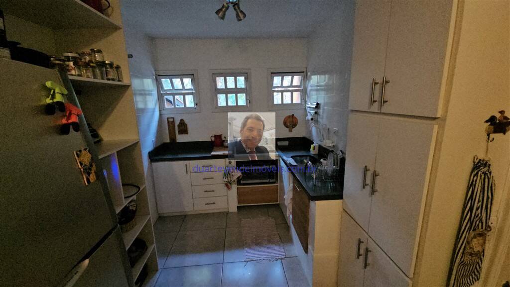 Casa de Condomínio à venda com 3 quartos, 200m² - Foto 36