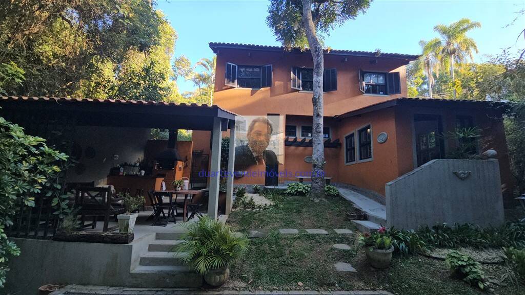 Casa de Condomínio à venda com 3 quartos, 200m² - Foto 61