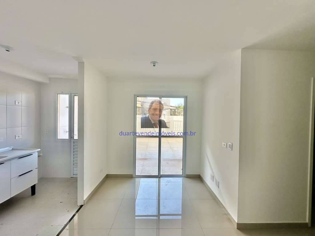 Apartamento à venda com 2 quartos, 43m² - Foto 2