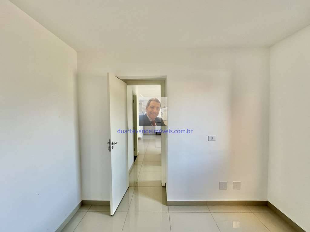 Apartamento à venda com 2 quartos, 43m² - Foto 16
