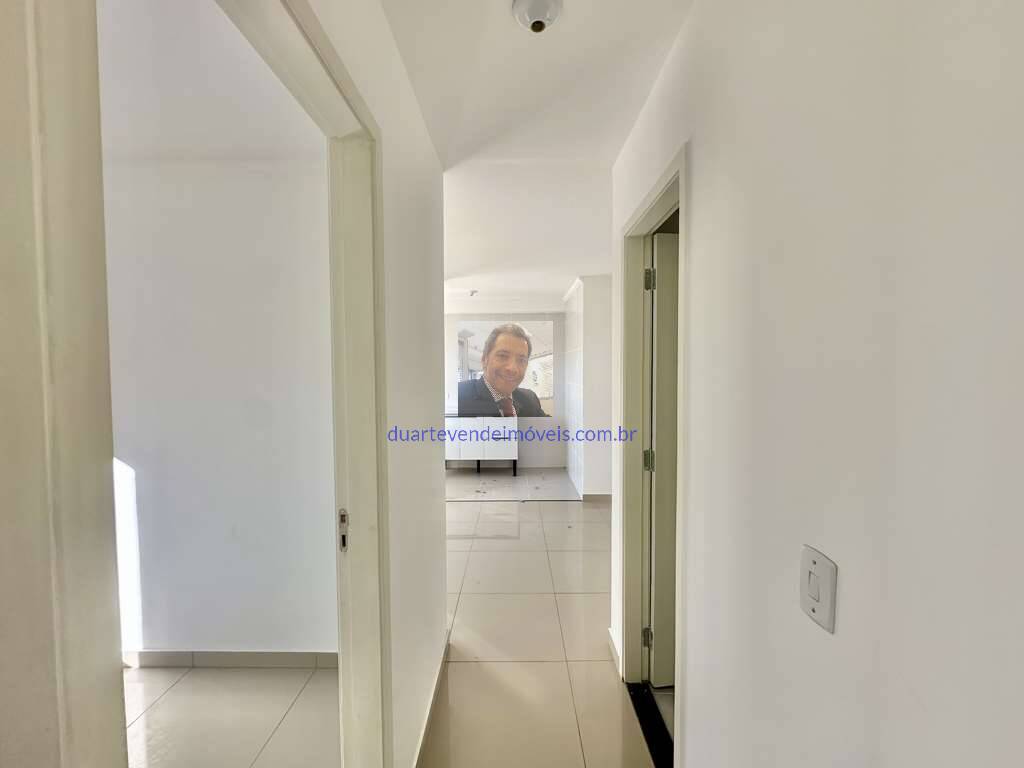 Apartamento à venda com 2 quartos, 43m² - Foto 15