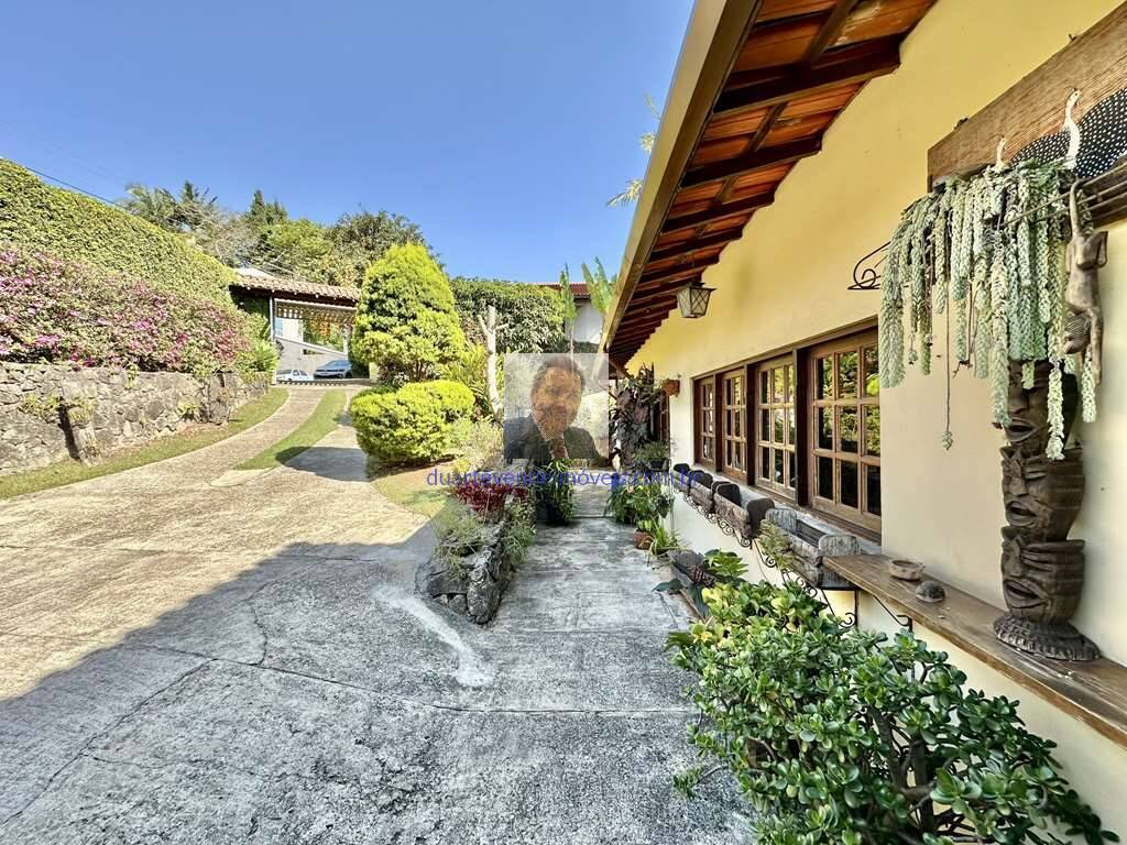 Casa de Condomínio à venda com 5 quartos, 368m² - Foto 11