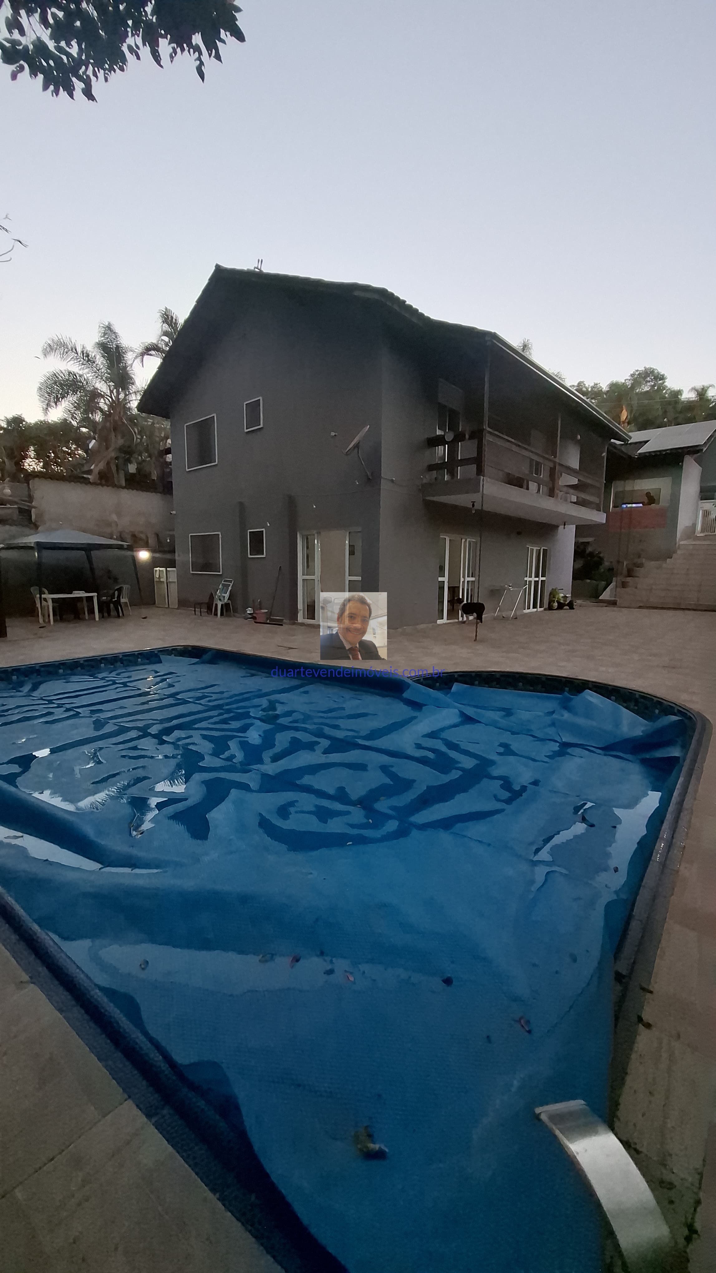Casa de Condomínio à venda com 4 quartos, 400m² - Foto 28