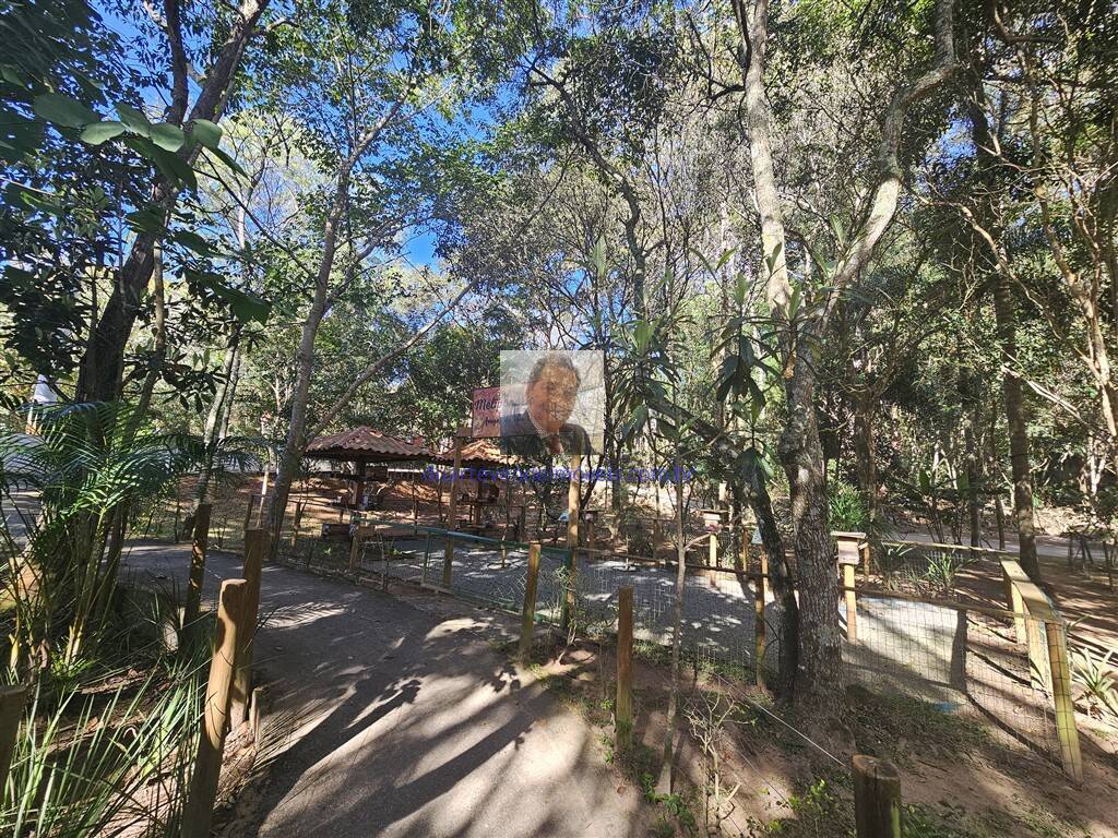 Casa de Condomínio à venda com 4 quartos, 400m² - Foto 141