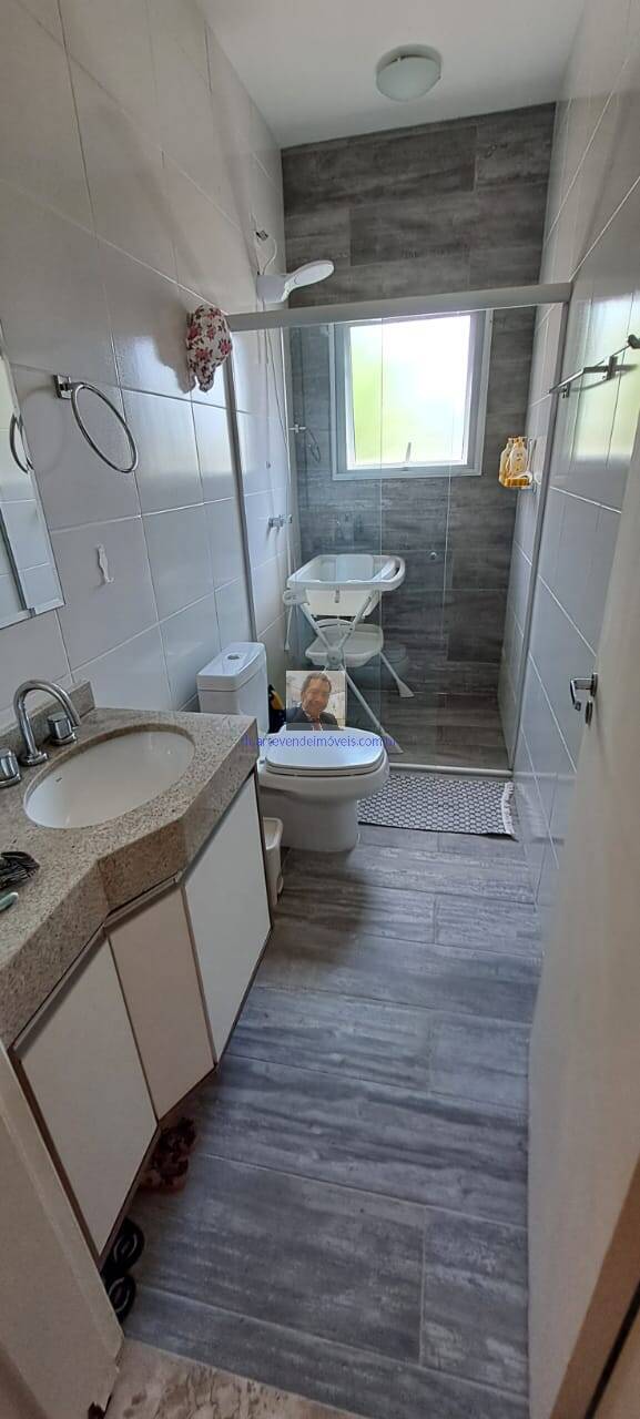 Casa de Condomínio à venda e aluguel com 3 quartos, 220m² - Foto 20