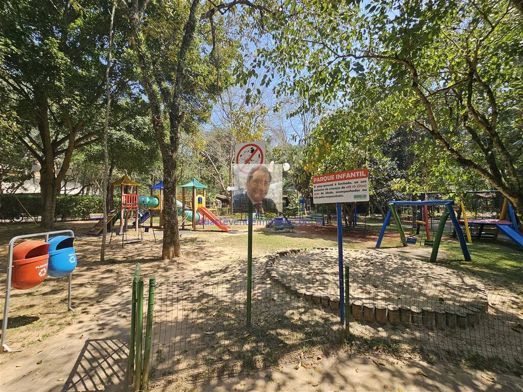 Casa de Condomínio à venda e aluguel com 3 quartos, 220m² - Foto 64