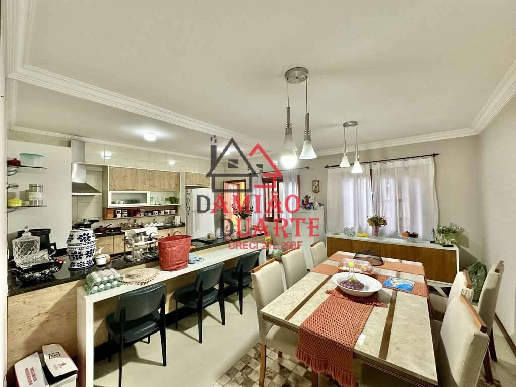 Casa, 3 quartos, 280 m² - Foto 19