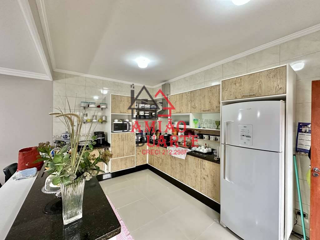 Casa, 3 quartos, 280 m² - Foto 23