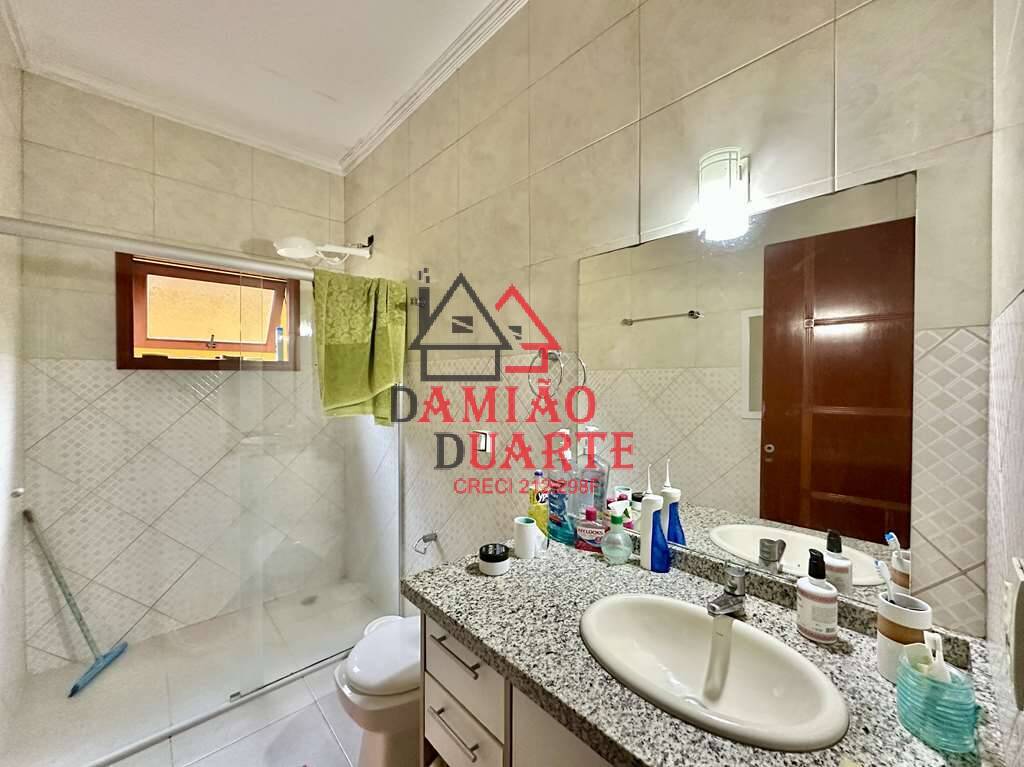 Casa, 3 quartos, 280 m² - Foto 37