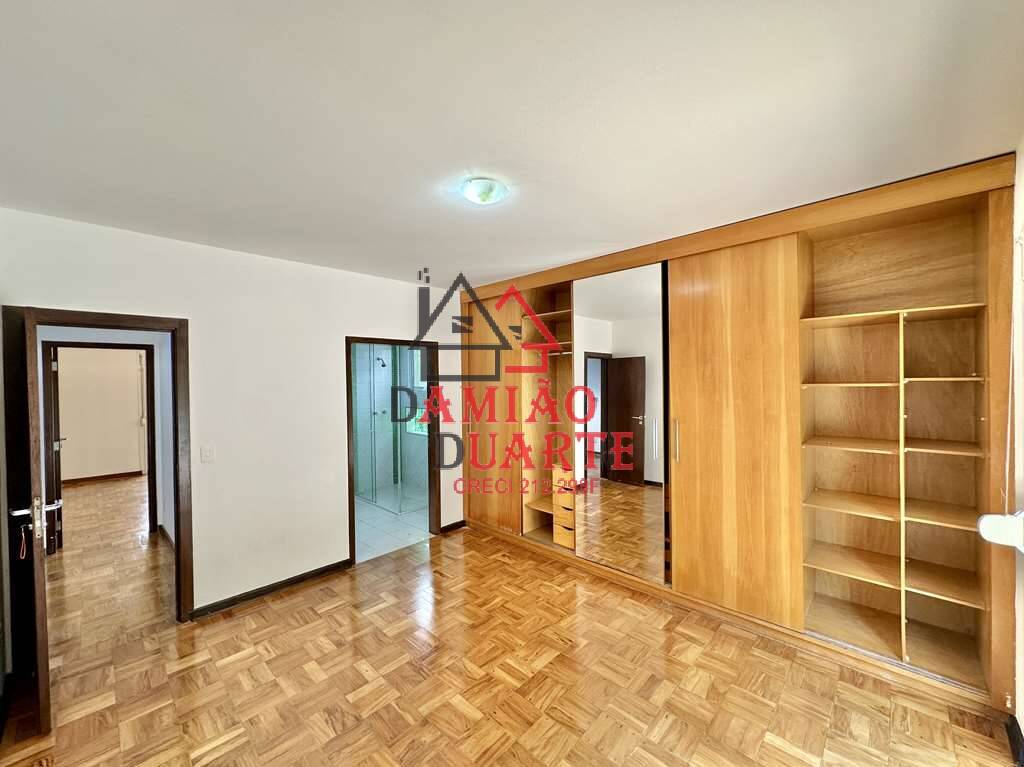 Casa, 8 quartos, 444 m² - Foto 41