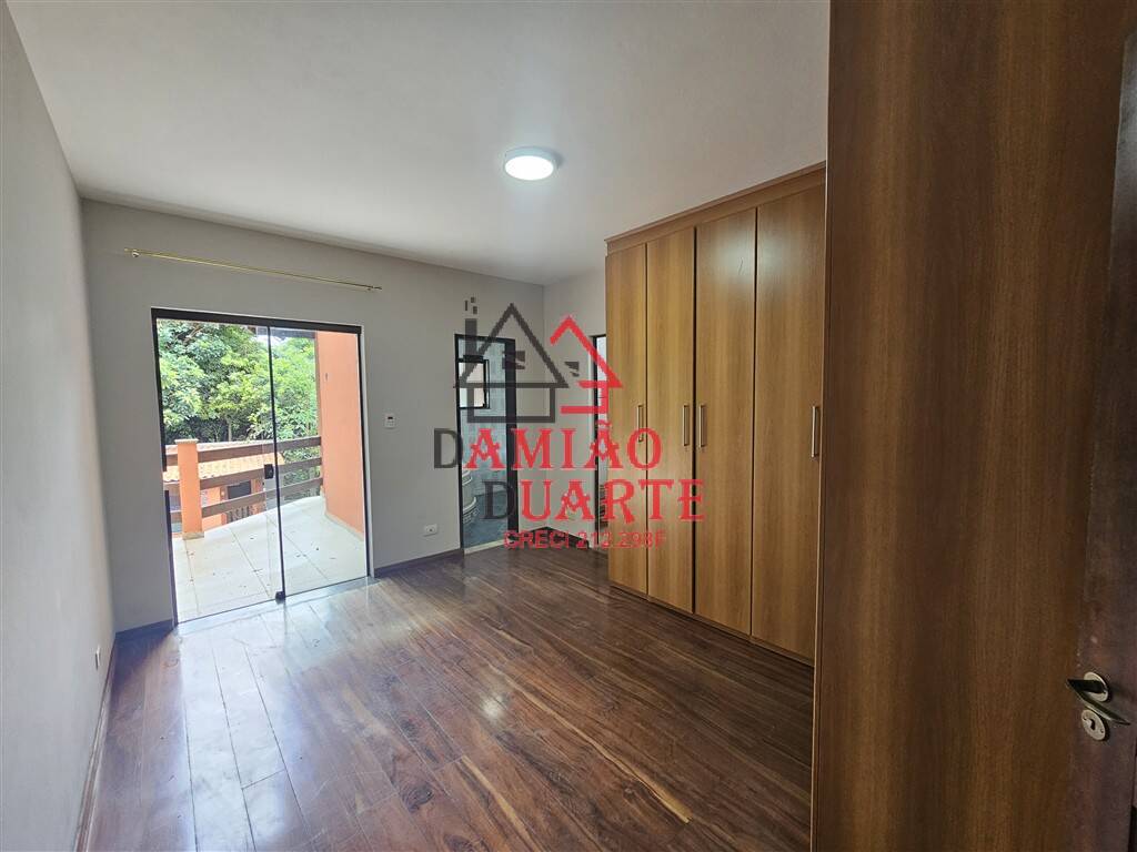 Casa, 3 quartos, 200 m² - Foto 15