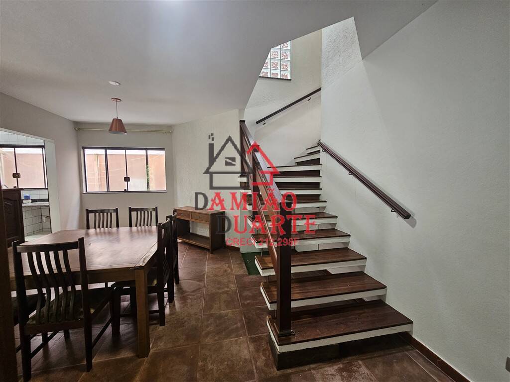 Casa, 3 quartos, 200 m² - Foto 35